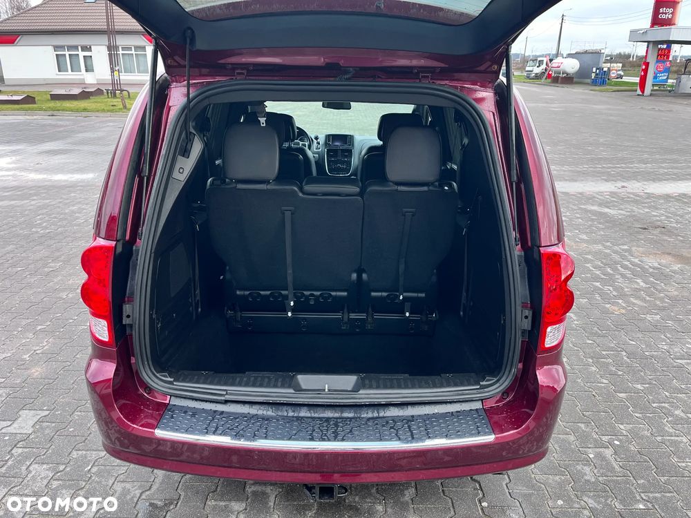 Dodge Grand Caravan 3.6 R/T - 17