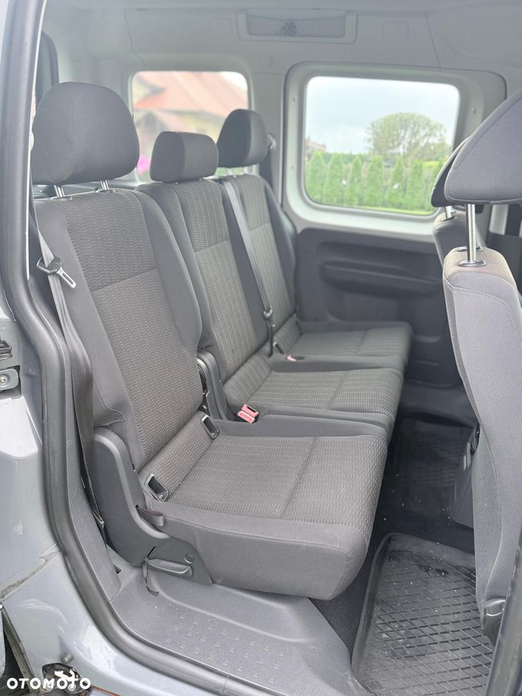 Volkswagen Caddy - 12