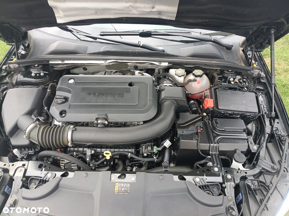 Opel Insignia 2.0 T Business Elegance S&S - 39