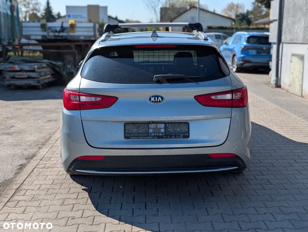 Kia Optima Plug-in Hybrid - 7