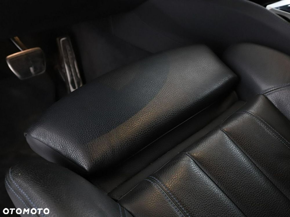 BMW Seria 5 520d xDrive mHEV M Sport sport - 40