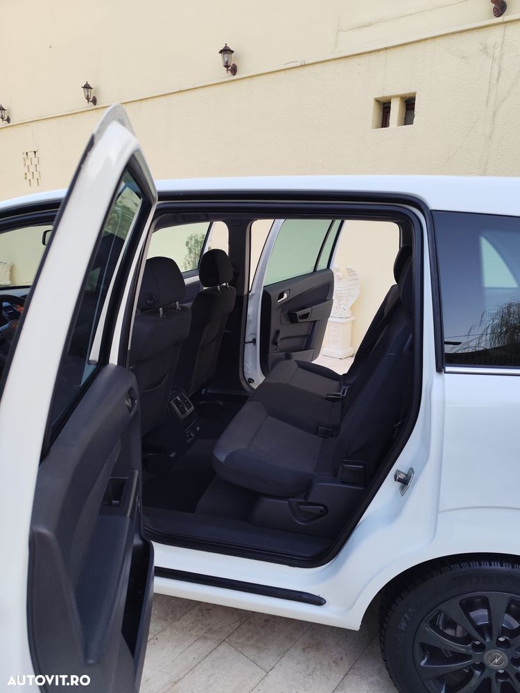 Opel Zafira - 8