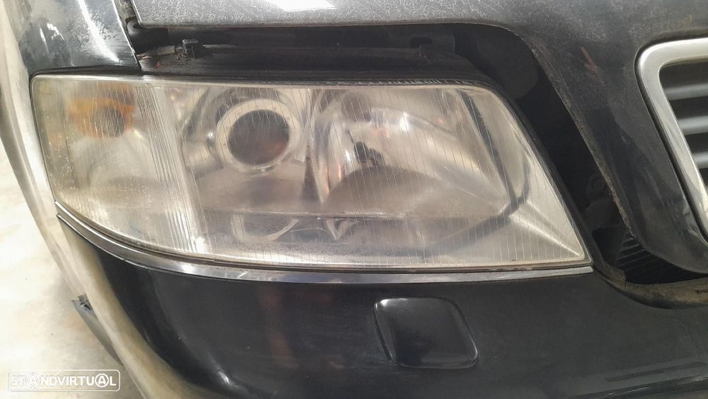Ótica / farol direita AUDI A6 Avant (4B5, C5) - 1