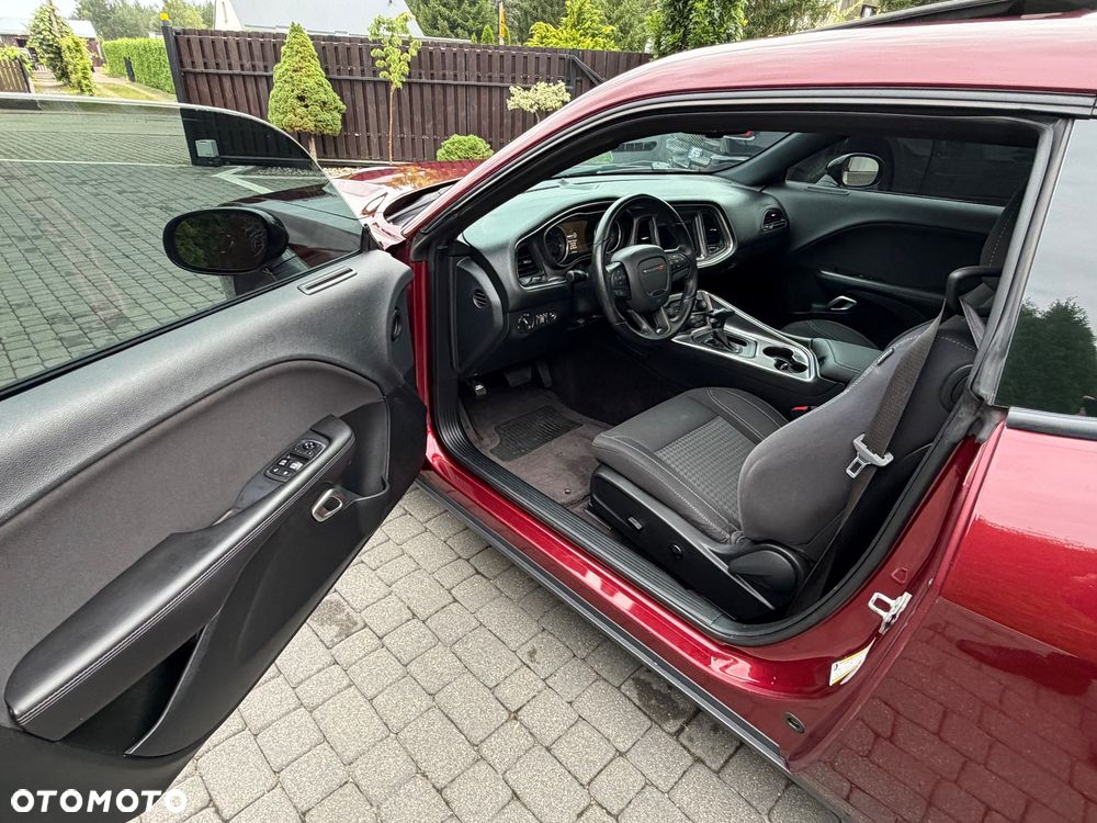 Dodge Challenger 5.7 R/T - 7