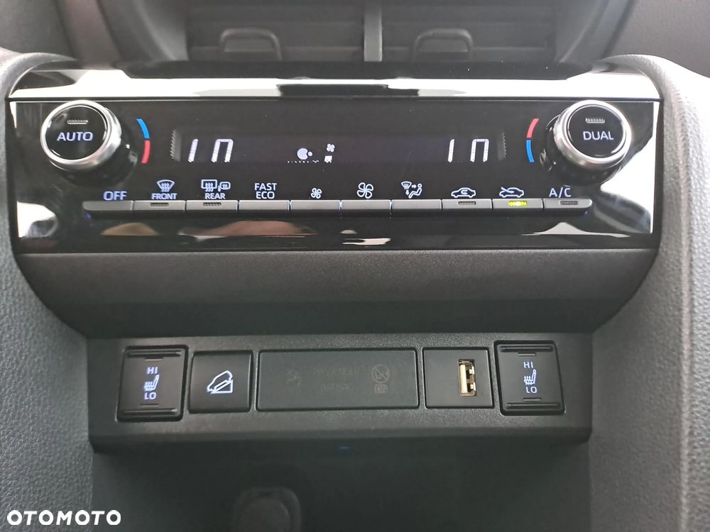 Toyota Yaris Cross Hybrid 1.5 Executive 4x4 - 23