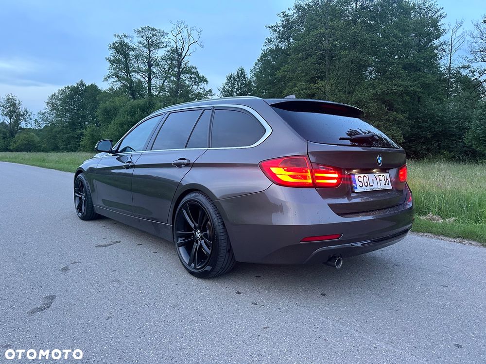BMW Seria 3 320d Efficient Dynamics Sport Line - 3