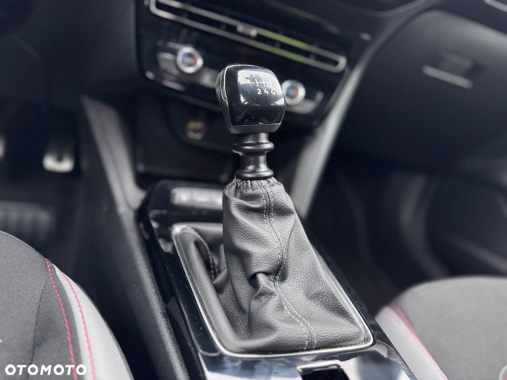 Opel Mokka 1.2 DI Turbo GS - 18