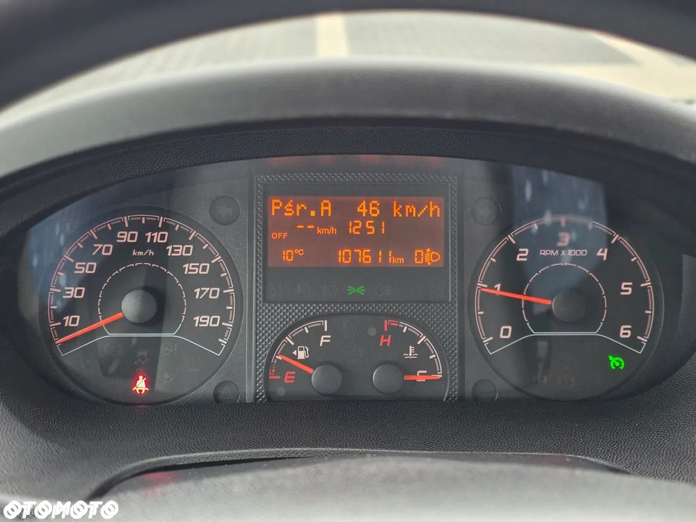 Peugeot Boxer L4H2 Extra Long 2.2 Diesel 165 Koni BEZWYPADKOWY z Polskiego Salonu I Model 2023 rok IPierwszy i Jedyny Właściciel I SERWISOWANY I Wyjątkowo Atrakcyjny Egzemplarz I - 28