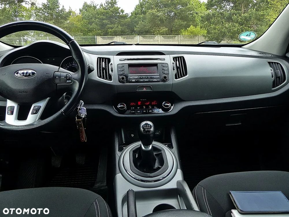 Kia Sportage 1.7 CRDI 2WD ISG Dream-Team Edition - 36