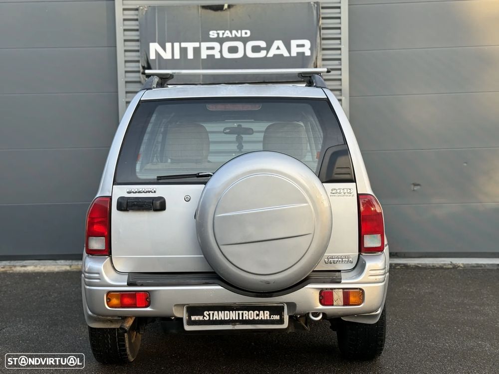 Suzuki Grand Vitara Metal Top 2.0 TDi - 8