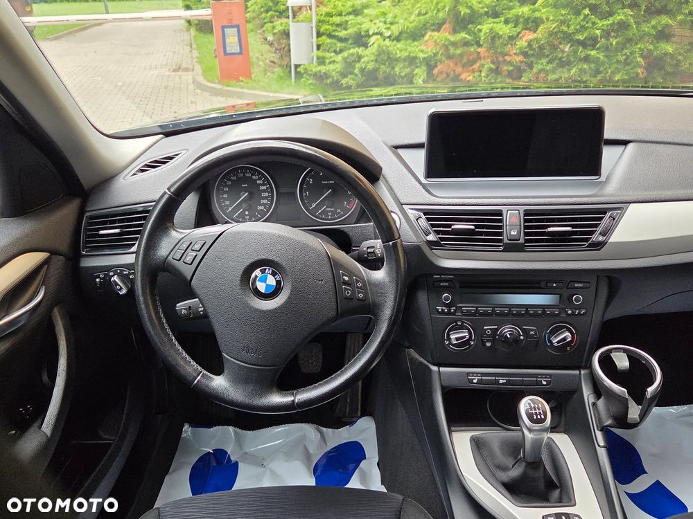 BMW X1 sDrive18i xLine - 5
