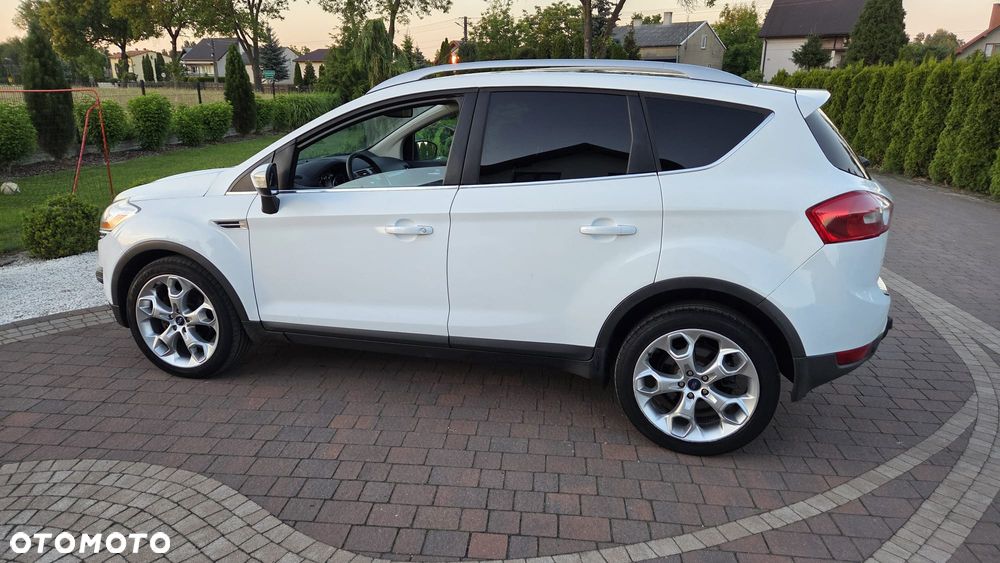 Ford Kuga - 12