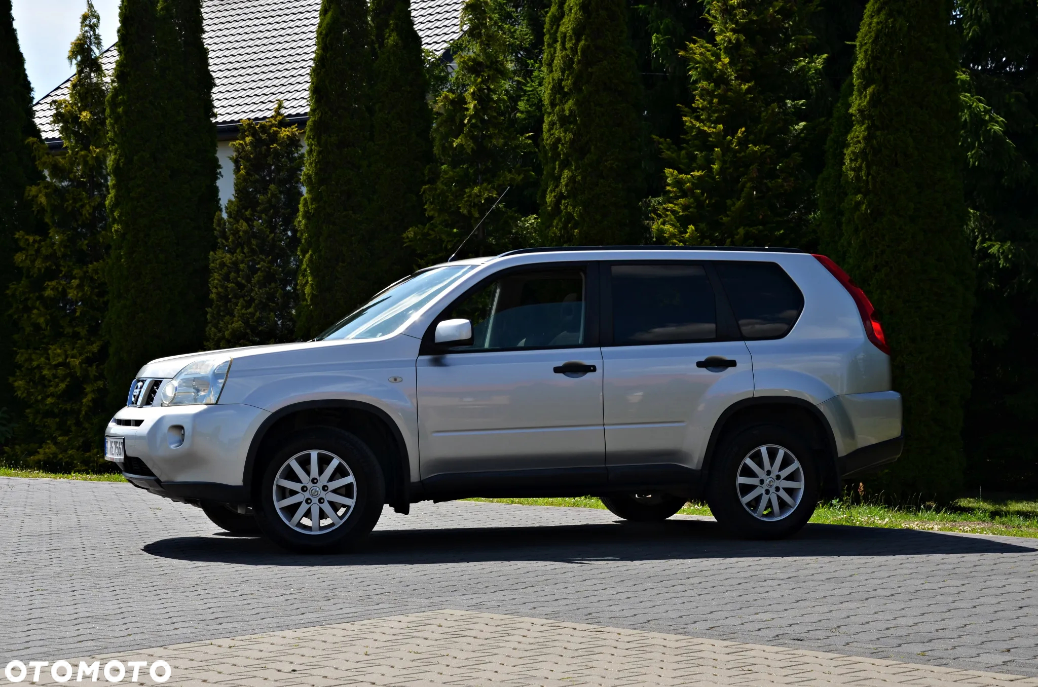Nissan X-Trail - 16