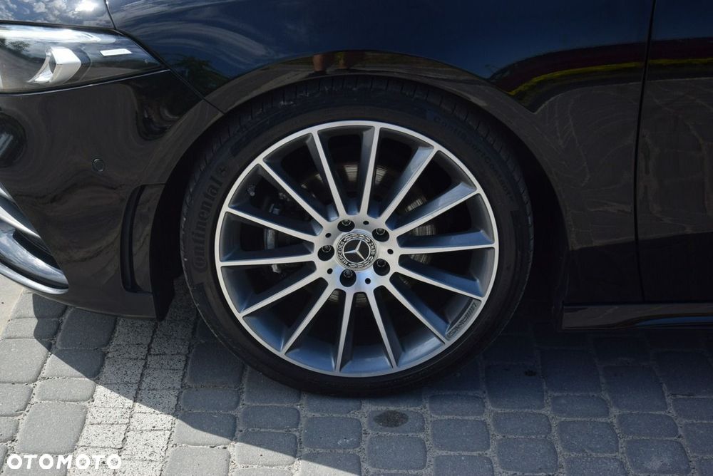 Mercedes-Benz Klasa A 180 AMG Line - 20