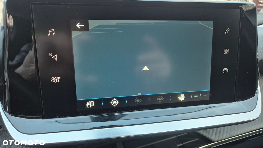 Peugeot 2008 PureTech 130 EAT8 Allure - 9