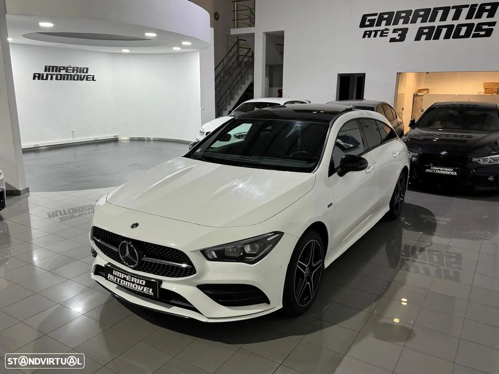 Mercedes-Benz A 250 e AMG Line - 2