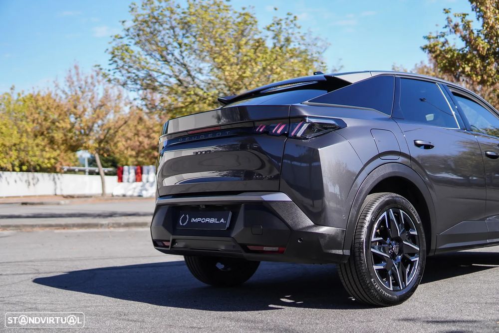 Peugeot 3008 1.2 Hybrid Allure e-DCS6 - 13