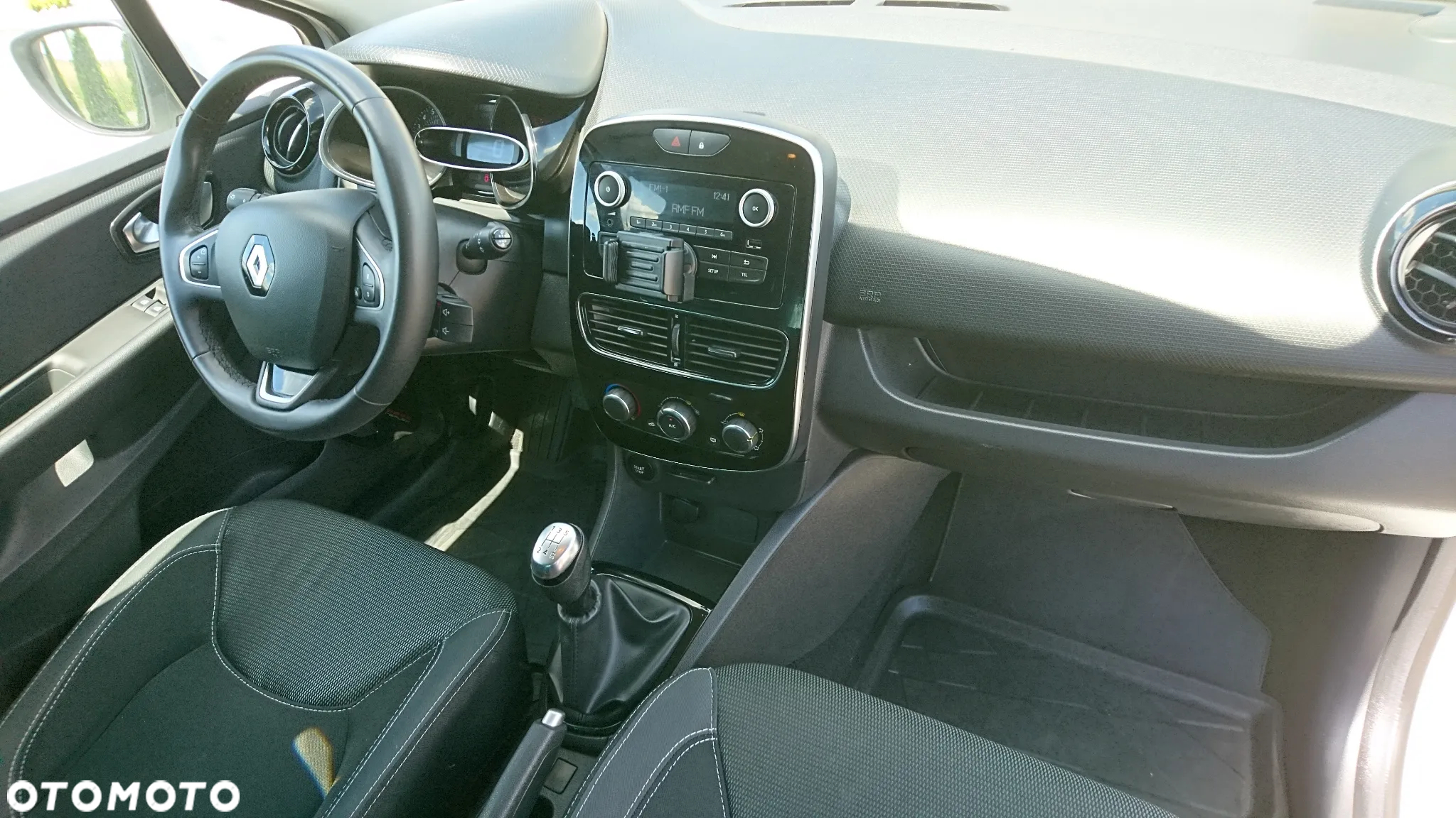 Renault Clio 0.9 TCe Alize - 16