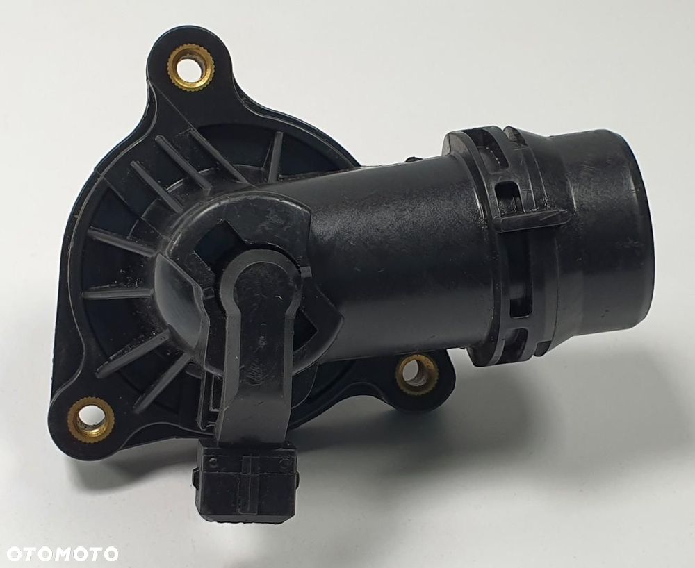 TERMOSTAT OBUDOWA TERMOSTATU BMW E82 E46 E84 E87 E83 E85 E90 E91