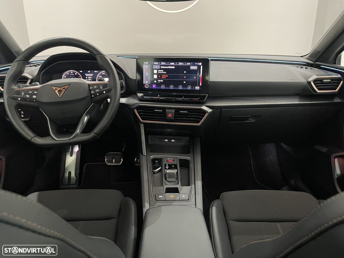 Cupra Leon ST 1.5 eTSI MID DSG - 24