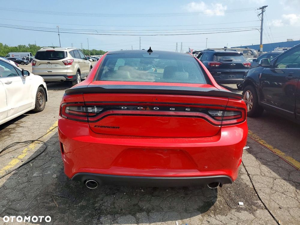 Dodge Charger 5.7 R/T Daytona - 5