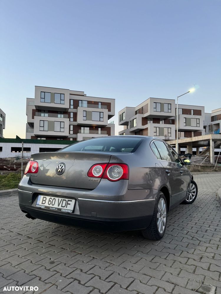 Volkswagen Passat 2.0 TDI Comfortline - 2