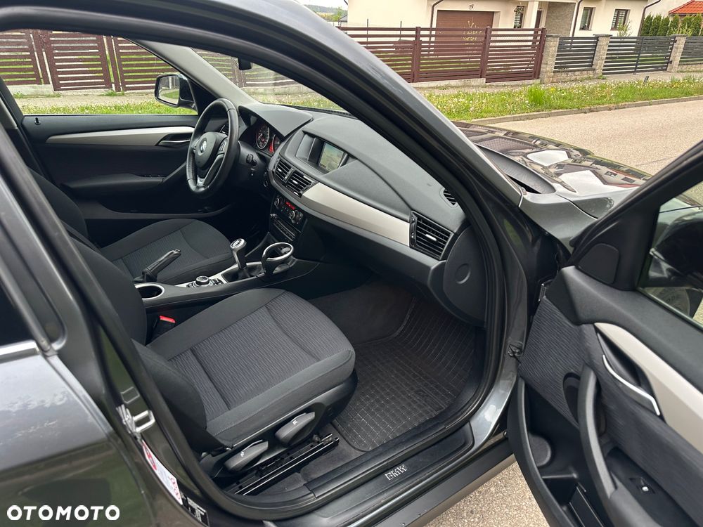 BMW X1 sDrive18i Sport Line - 15