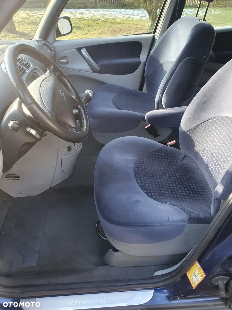 Citroën Xsara Picasso 1.6 Exclusive - 11