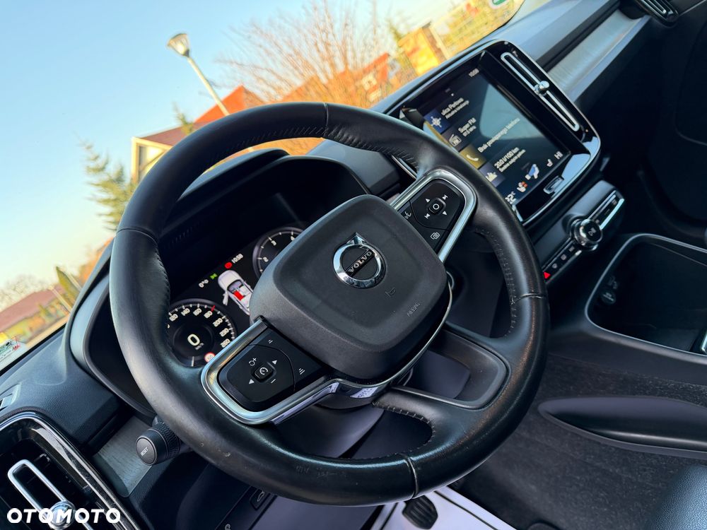 Volvo XC 40 D3 Momentum - 16