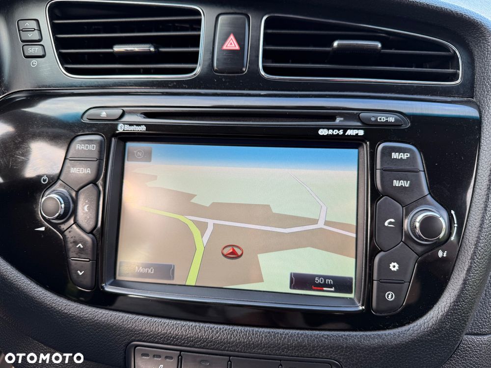 Kia Ceed 1.6 CRDi 128 ISG Platinum Edition - 12