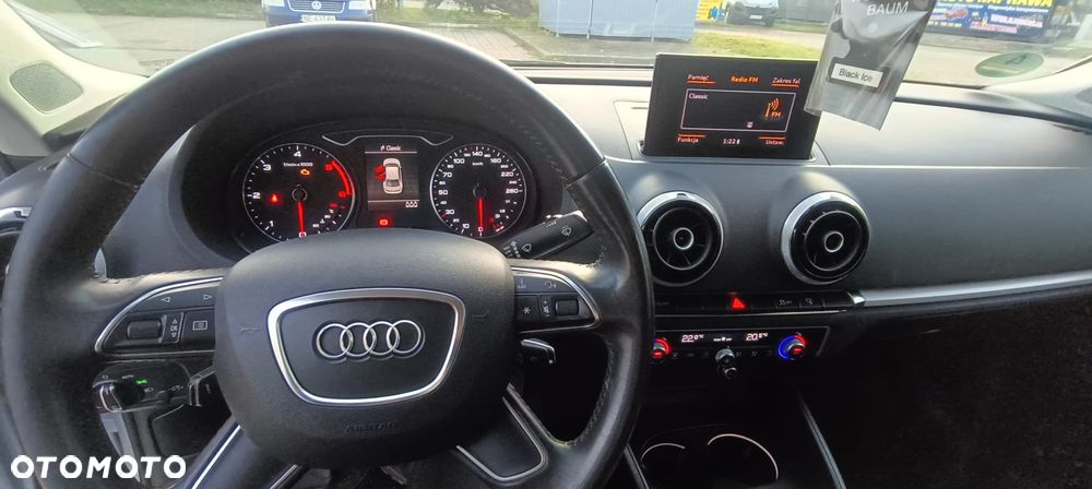 Audi A3 Limousine 1.6 TDI Ambiente - 2