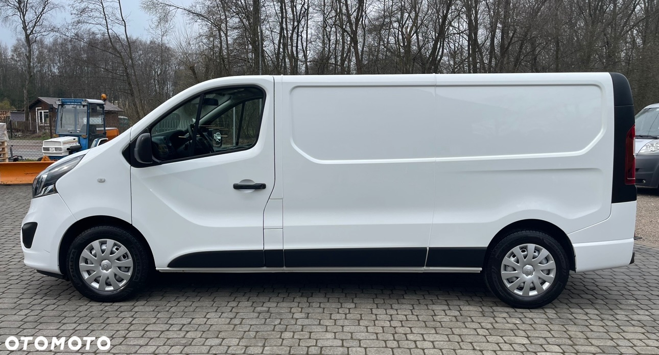 Opel Vivaro - 8