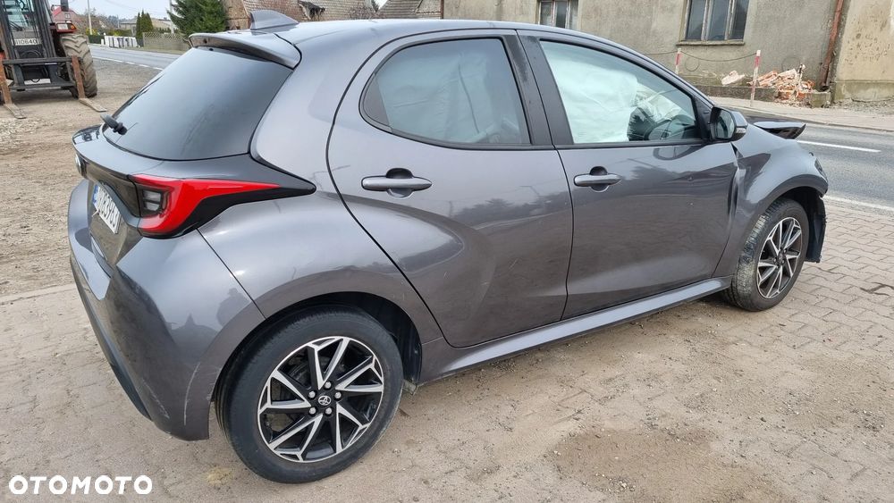 Toyota Yaris 1.5 VVT-i Style - 4