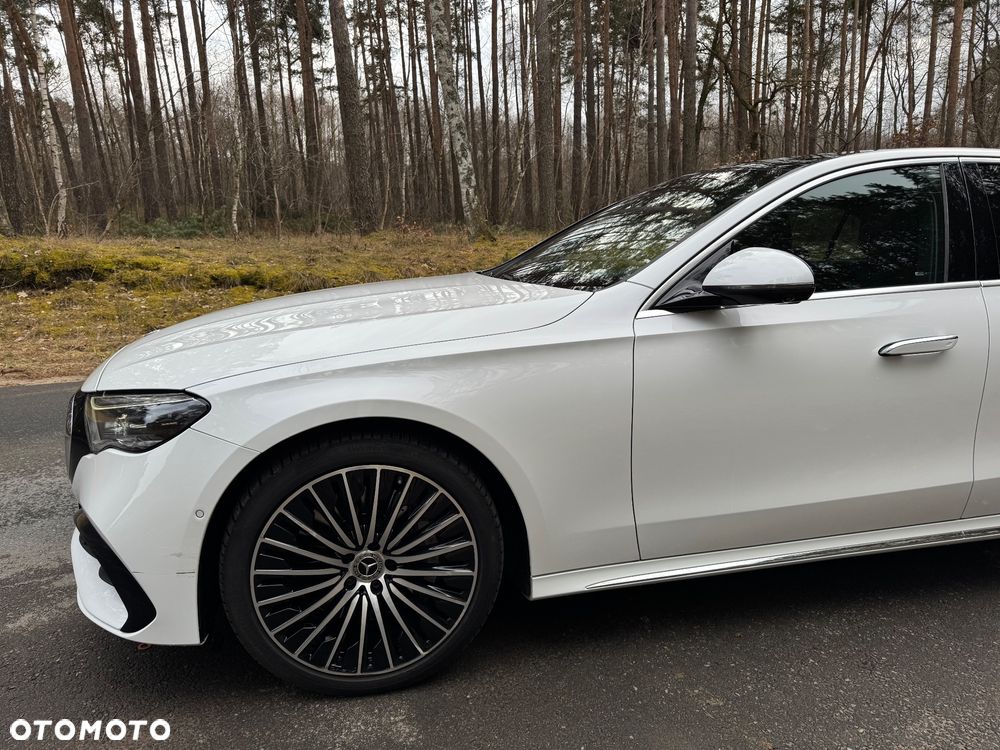 Mercedes-Benz Klasa E - 12