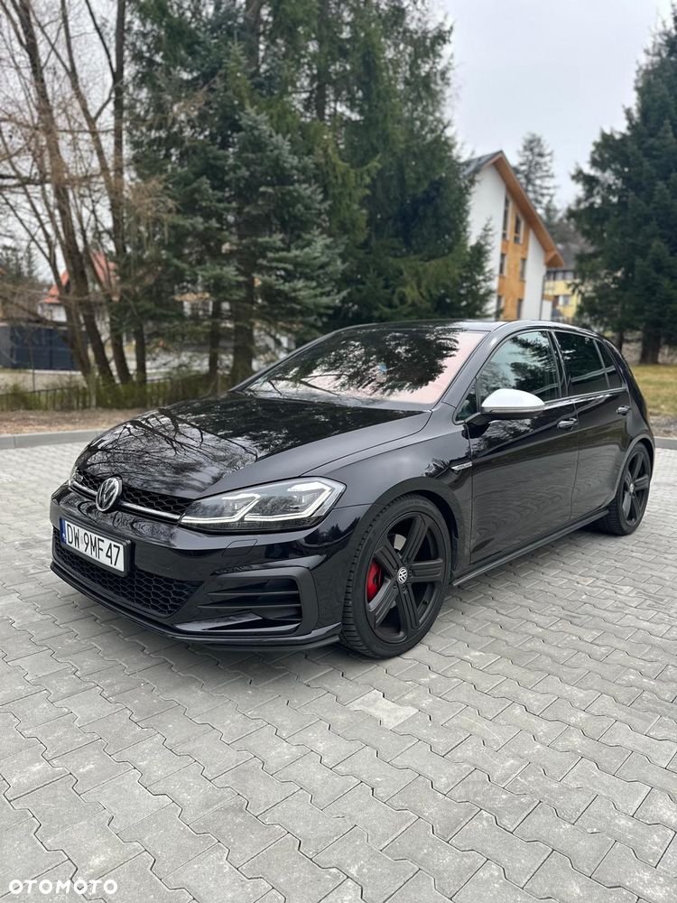 Volkswagen Golf - 3