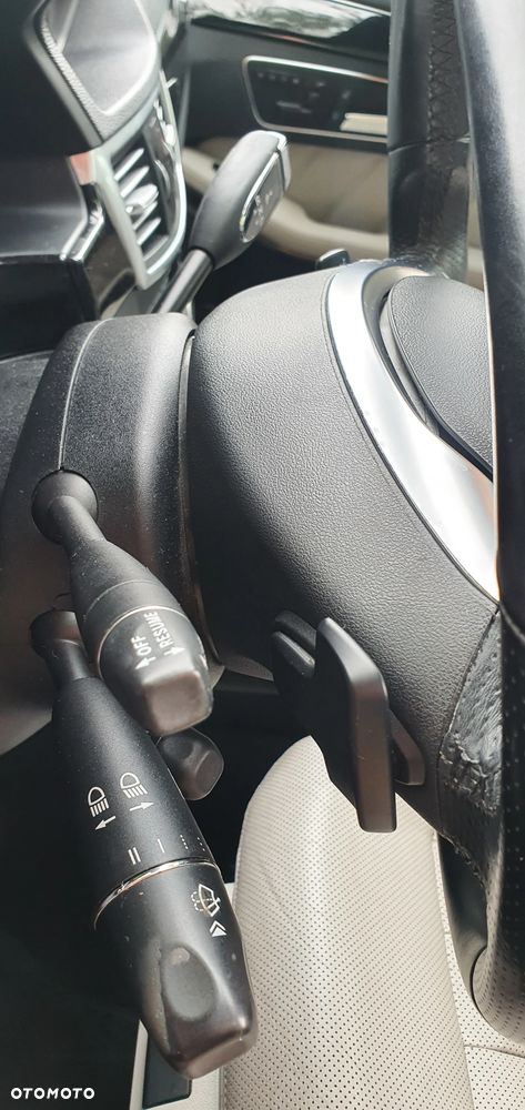 Mercedes-Benz Klasa E - 16