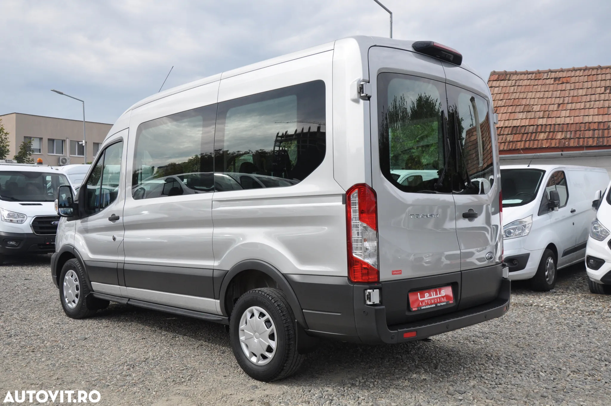 Ford Transit 330 2.0 TDCi L2H2 Furgon DCIV Trend Aut. - 6