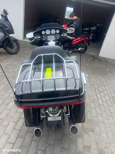 Harley-Davidson Touring Road King - 8