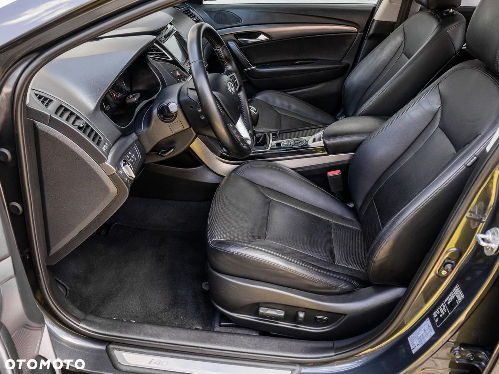 Hyundai i40 Kombi 1.7 CRDi Premium - 13