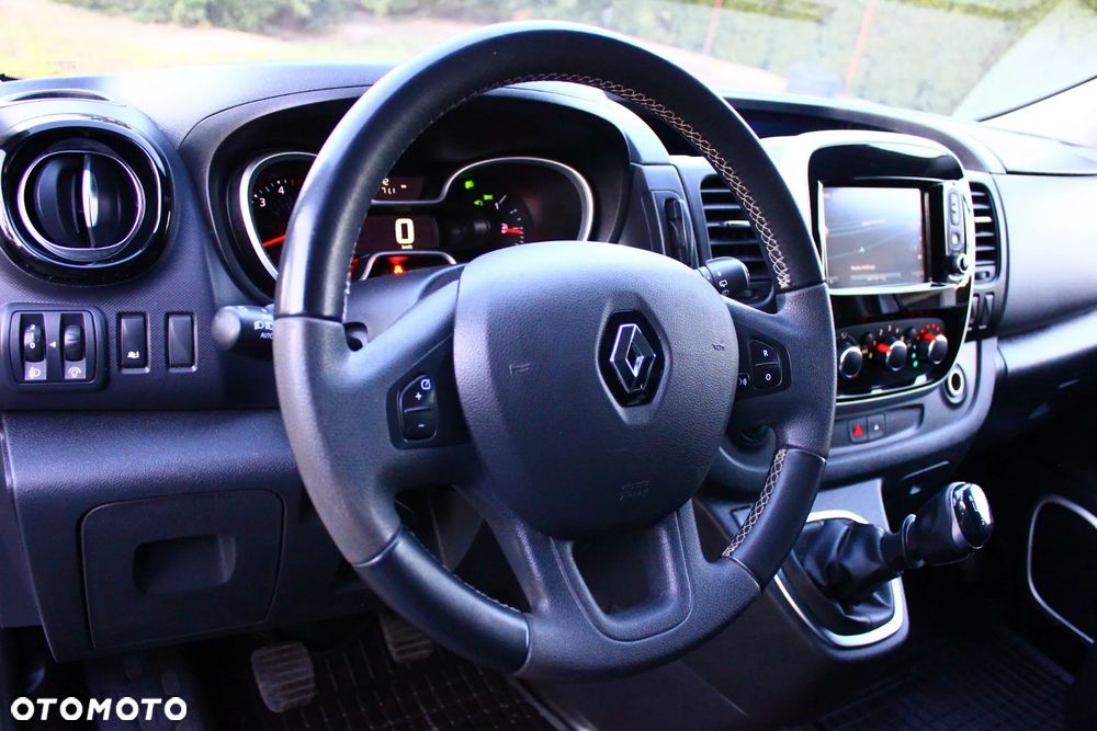 Renault Trafic 2.0 dCi - 28