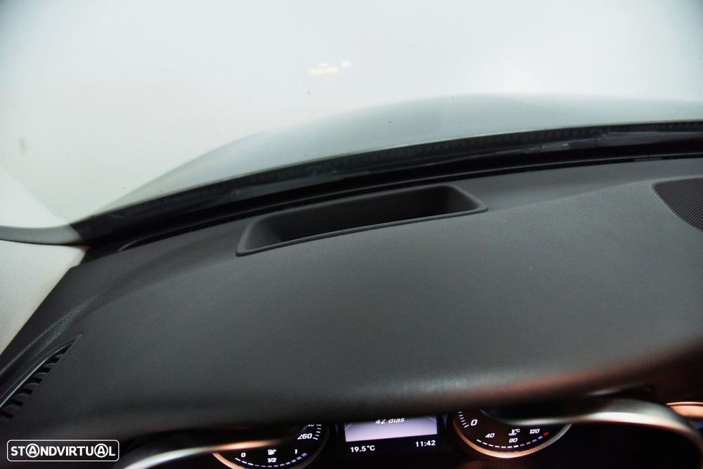 Mercedes-Benz C 200 BlueTEC Avantgarde - 13