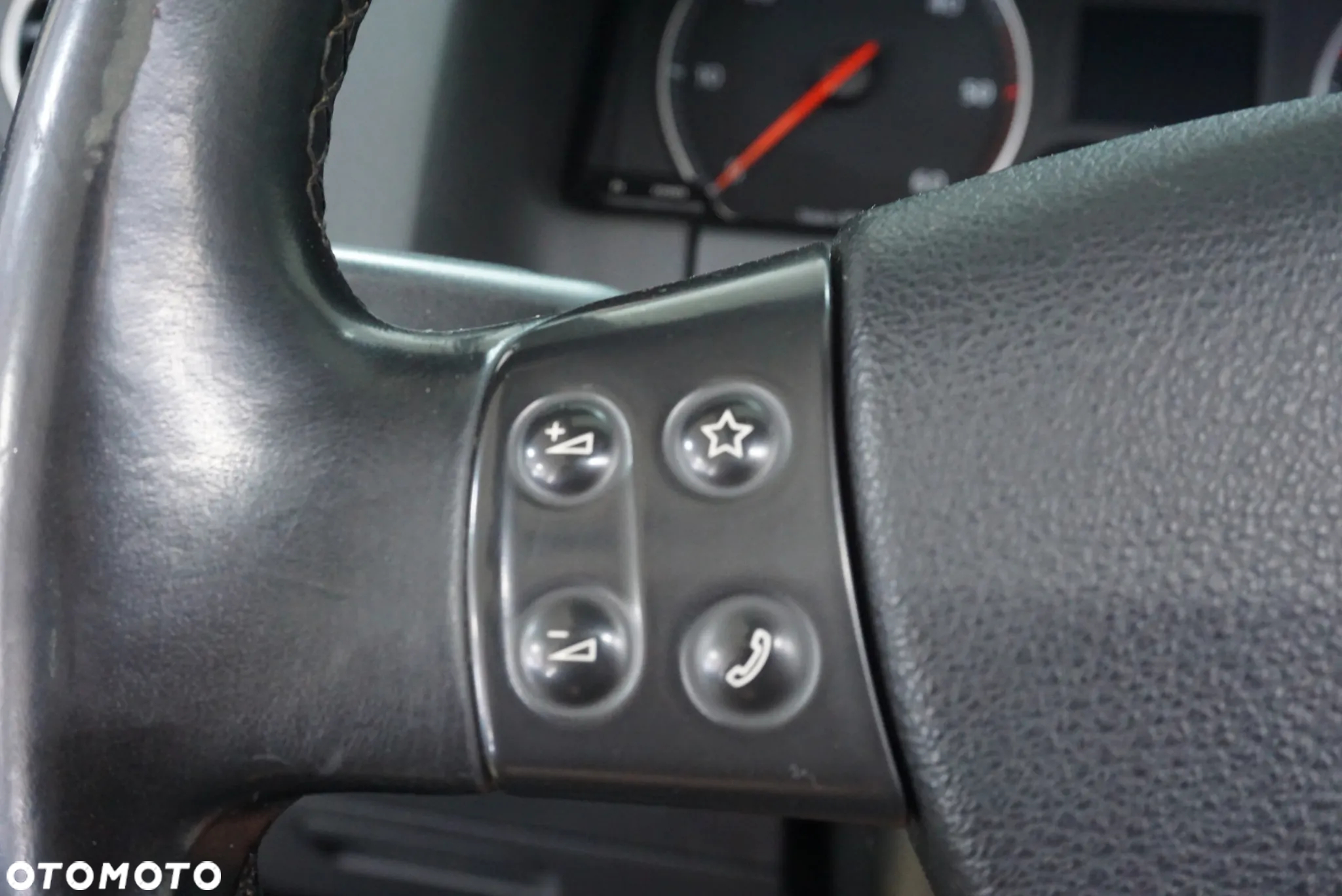 Volkswagen Golf Plus 1.9 TDI Comfortline - 31