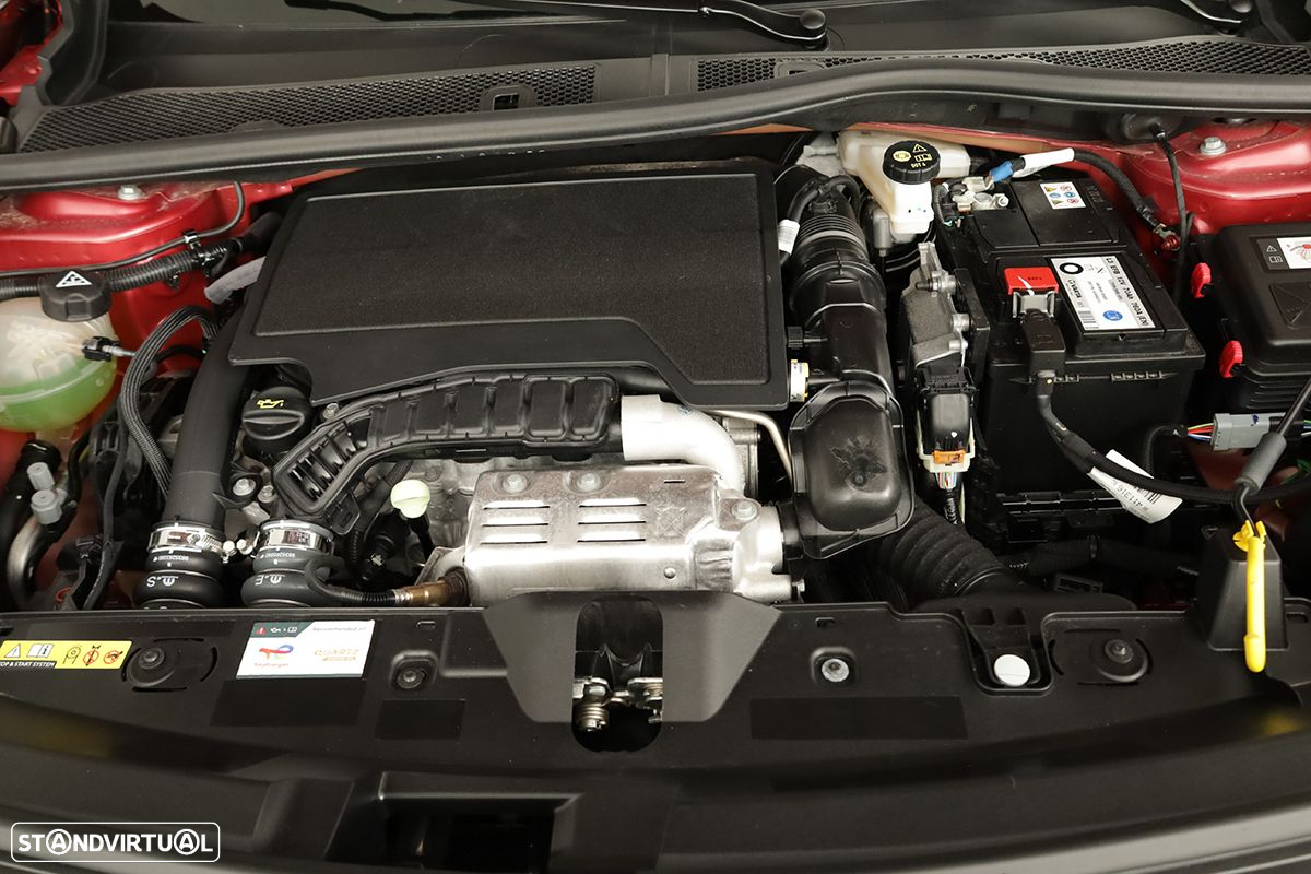 Peugeot 2008 1.2 PureTech Allure - 22