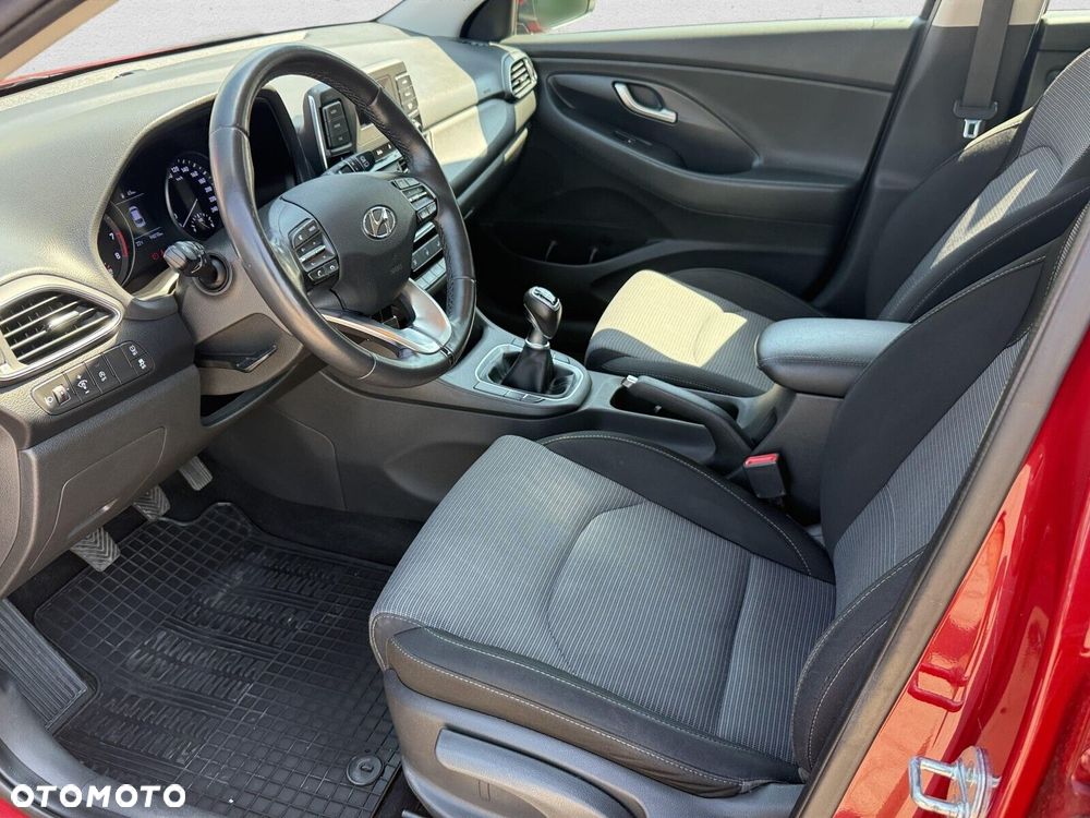 Hyundai i30 - 12