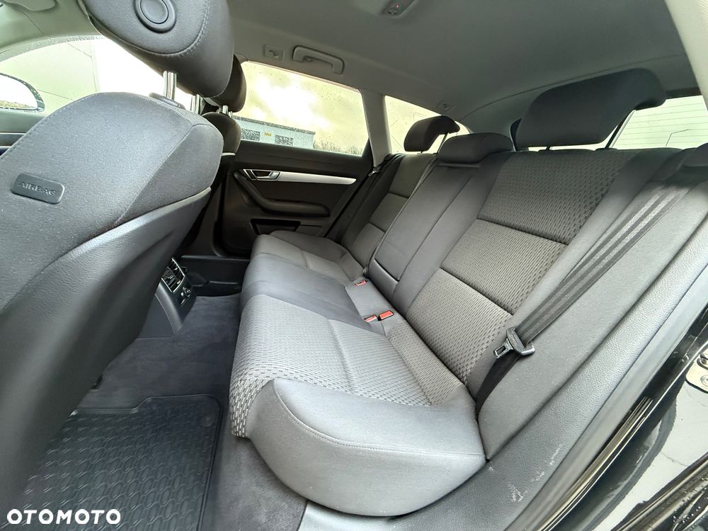 Audi A6 Avant - 23