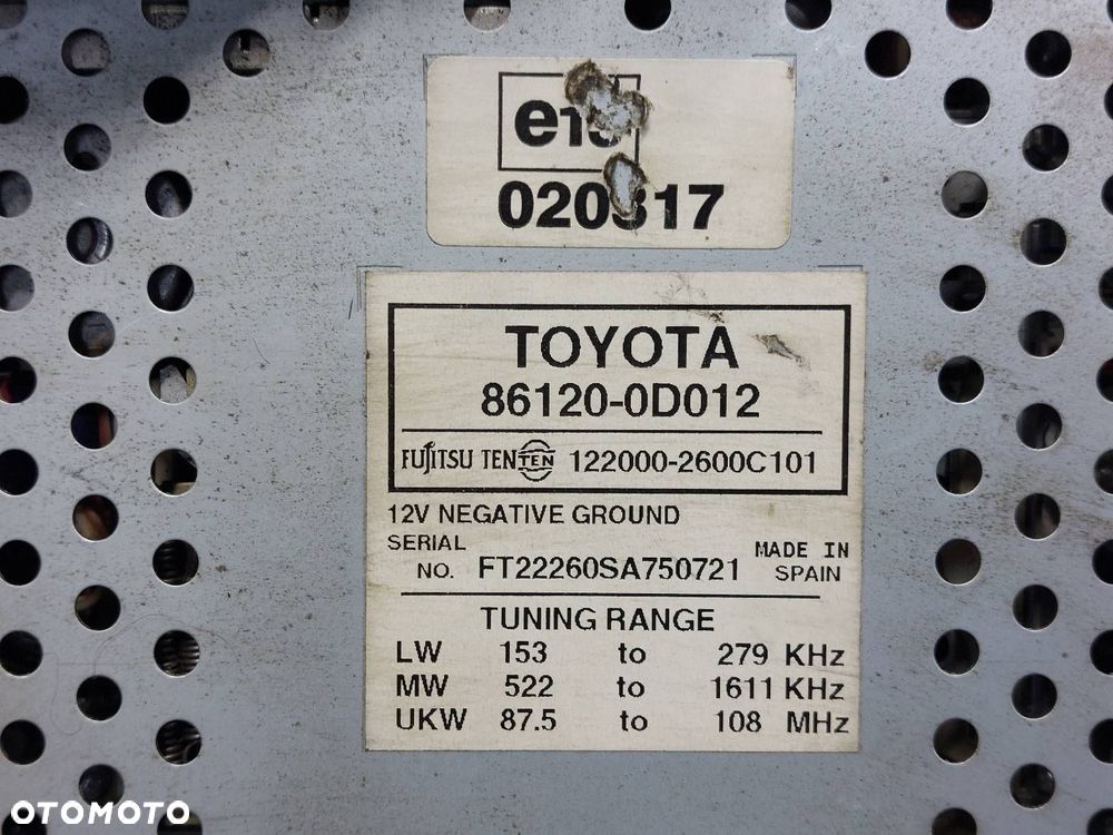 ZMIENIARKA RADIO KASETY TOYOTA YARIS I 86120--0D012 - 2