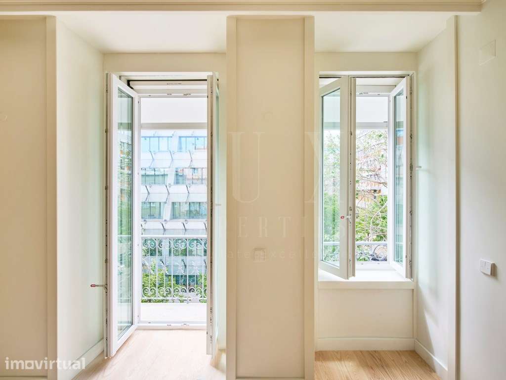 APARTAMENTO T2 PREMIUM EM LOCALIZAÇÃO NOBRE DE LISBOA - Grande imagem: 3/60