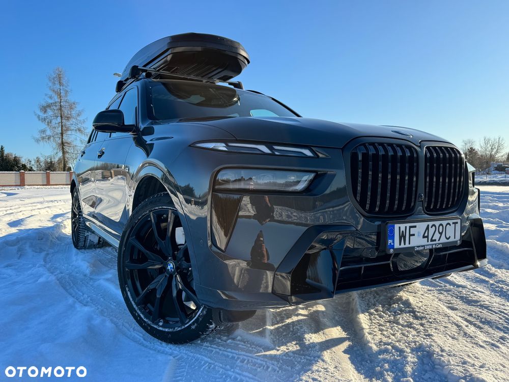 BMW X7 - 7