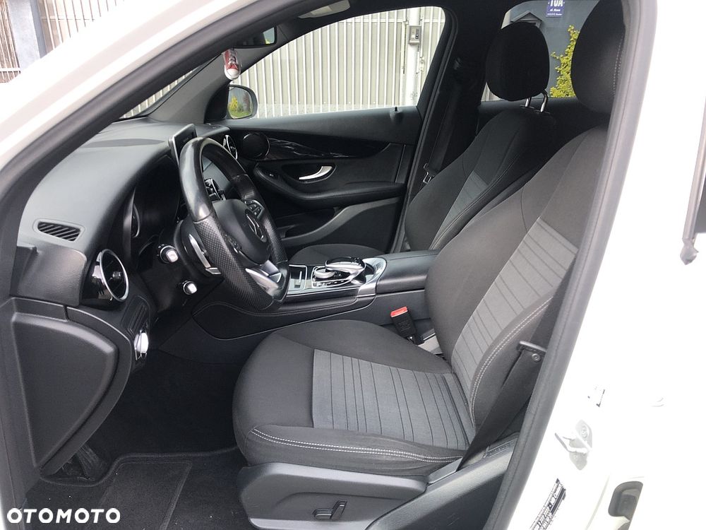 Mercedes-Benz GLC 220 d 4-Matic - 11