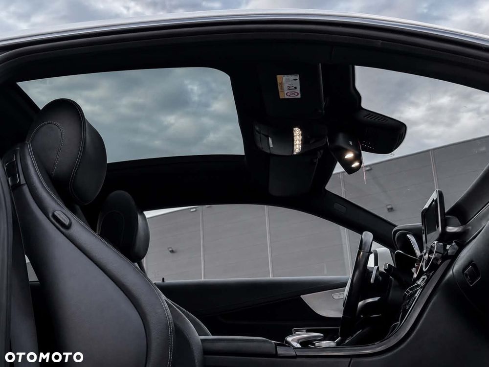 Mercedes-Benz Klasa C 220 d 9G-Tronic - 11